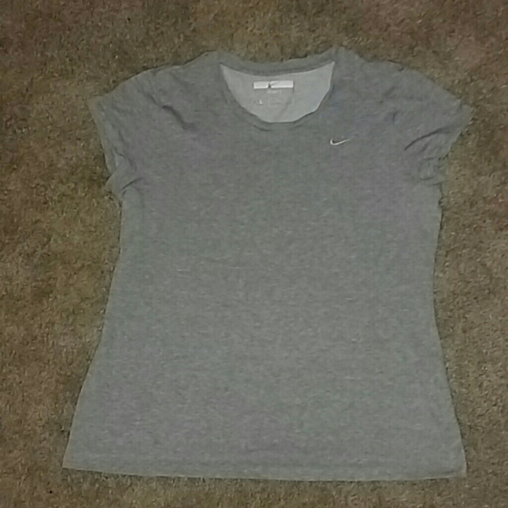 Grey Nike Tee